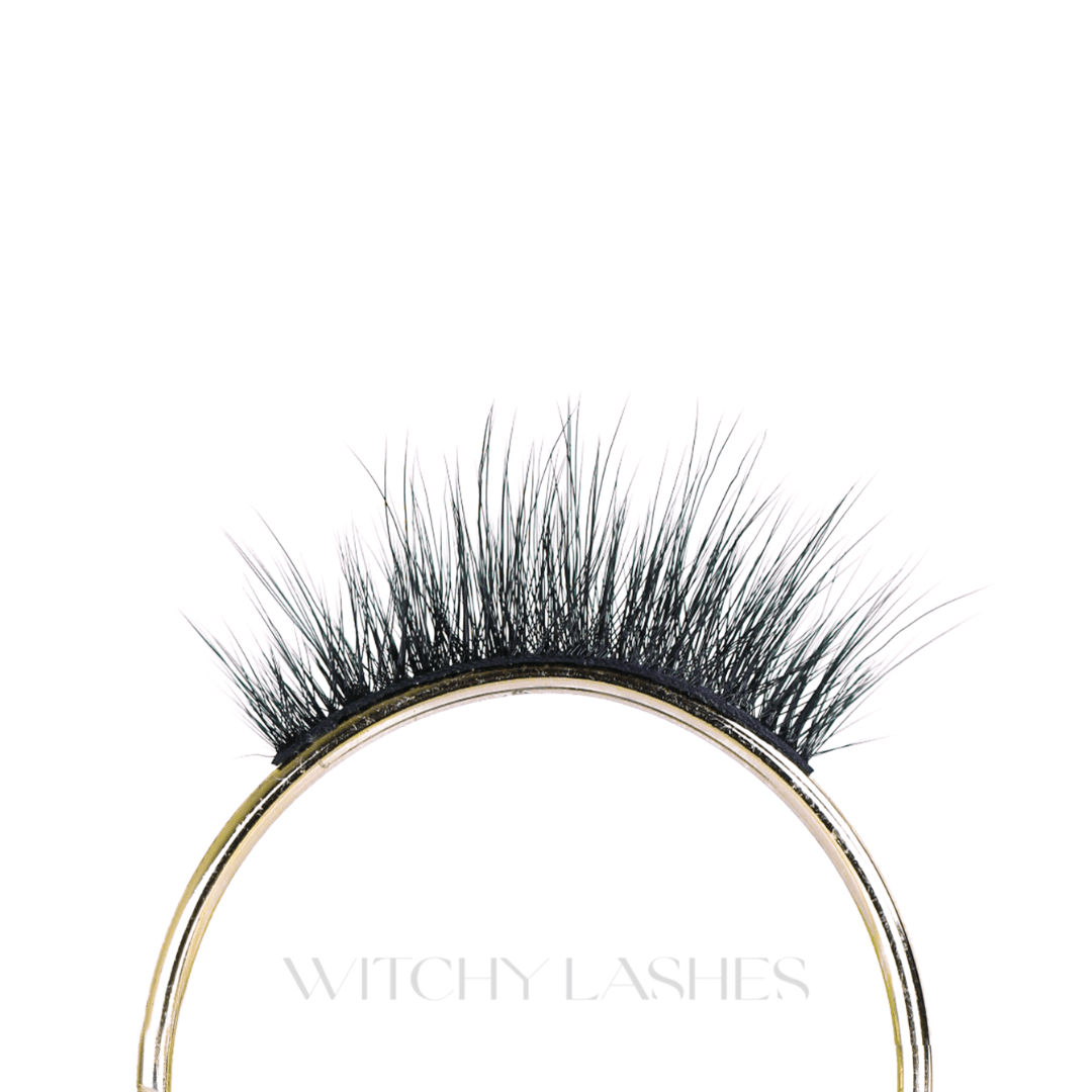 Becky Lashes - Magnetic Eyelashes WitchyLashes