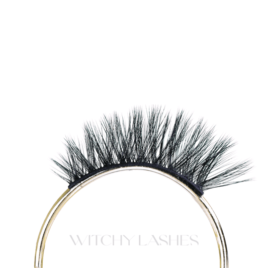 Scarlett Lashes - Magnetic Eyelashes WitchyLashes