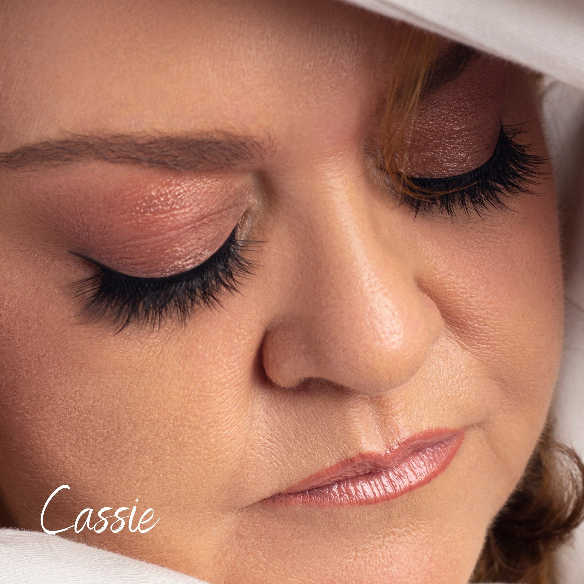 Cassie Magnetic Lash - Magnetic Eyelashes WitchyLashes