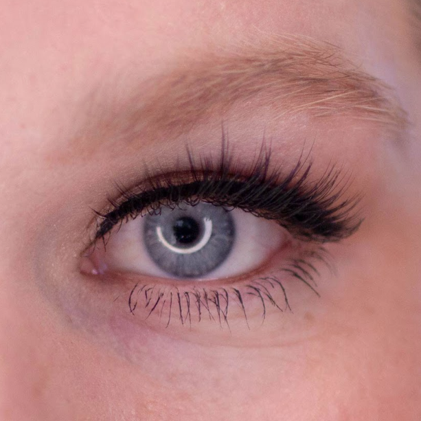 Helena Magnetic Lash