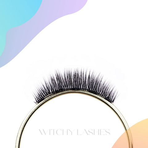 Emily magnetic eyelash tray showing a soft natural doll-eye style